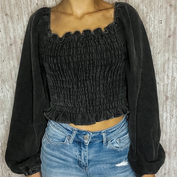 Southern Outlaws Tops - Cropped off the Shoulder Top